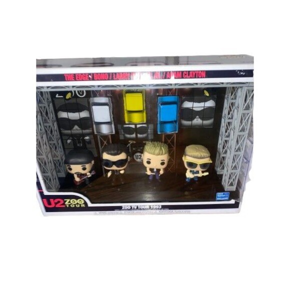 Funko Pop Deluxe U2 Zoo TV Tour 1993 Walmart Lmtd Edition Set with Stage New - Picture 6 of 16